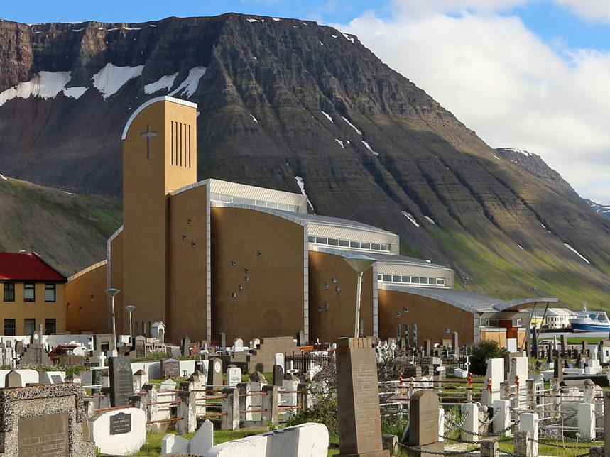 Ísafjarðarkirkja