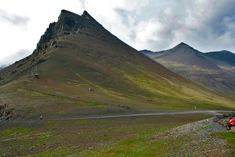 Almannaskarð - gönguleið