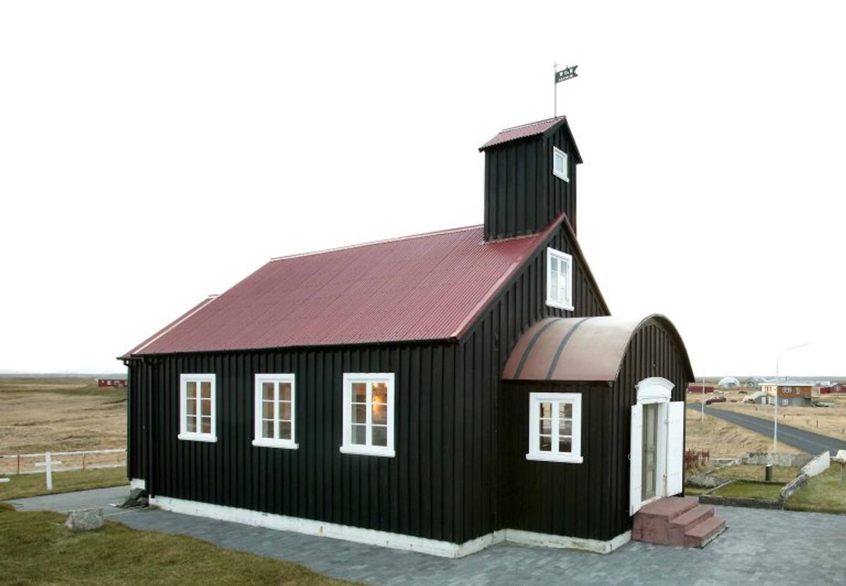 Kirkjuvogskirkja in reykjanes