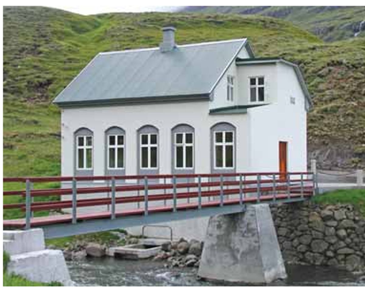 峡湾瀑布水电站 in east-iceland — photo 1