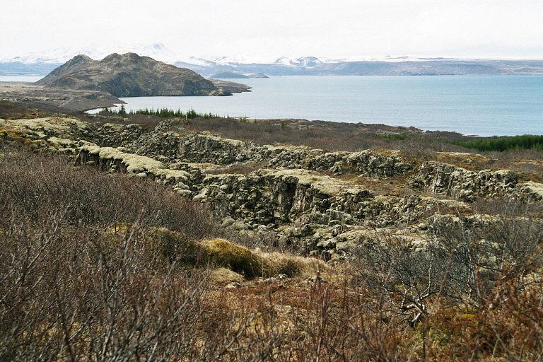 Þingvallavatn Lake Viewpoint