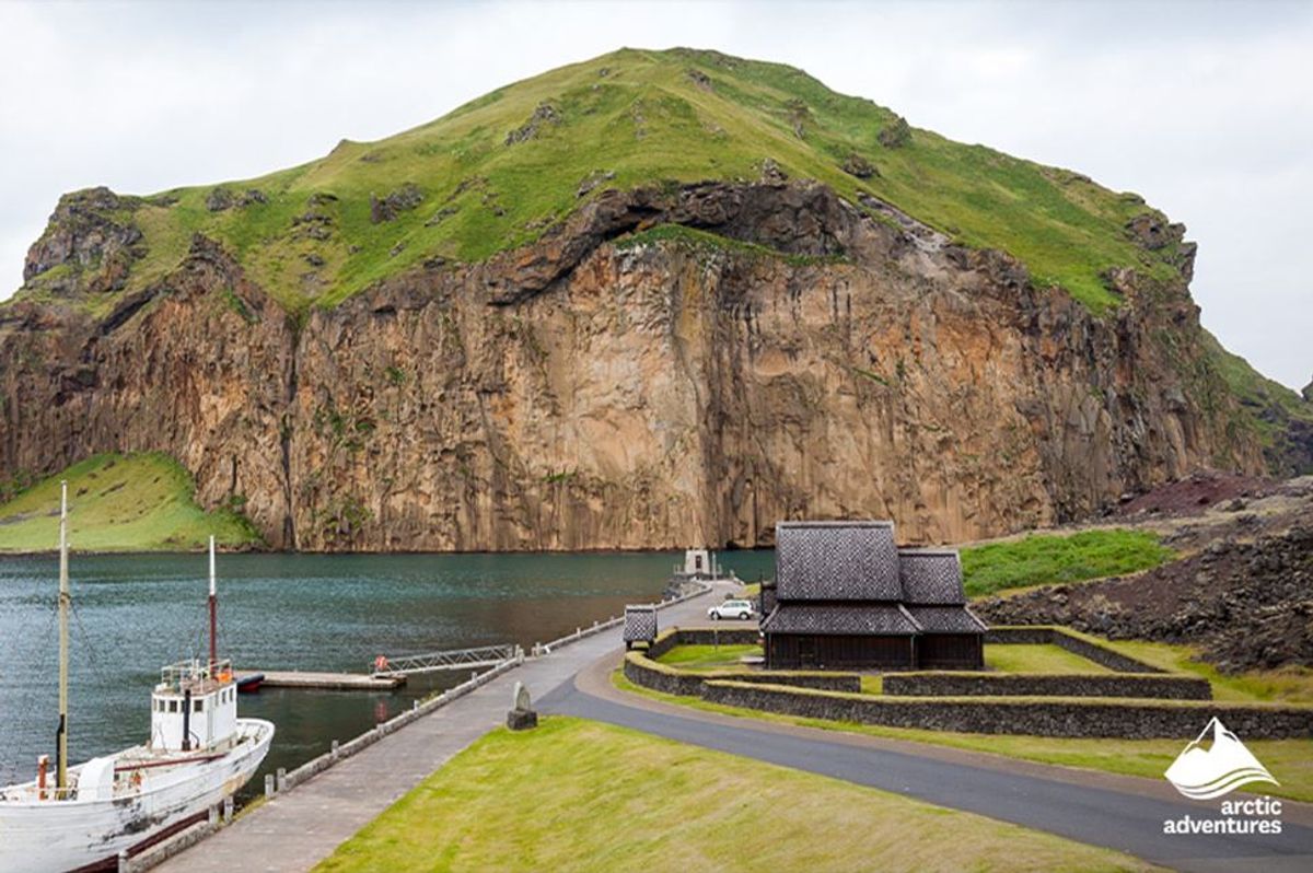 Heimaklettur in south-iceland — photo 2