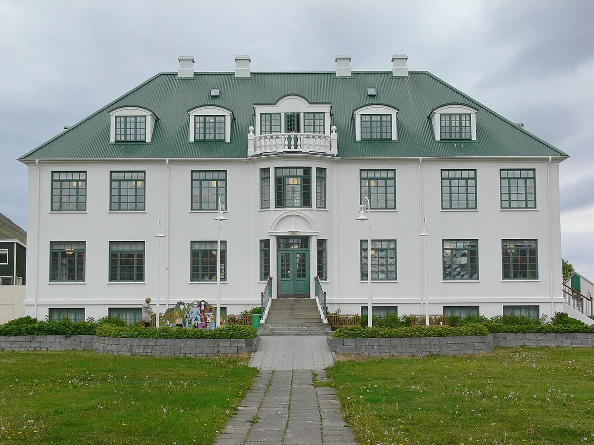 Bóka- og Byggðasafn