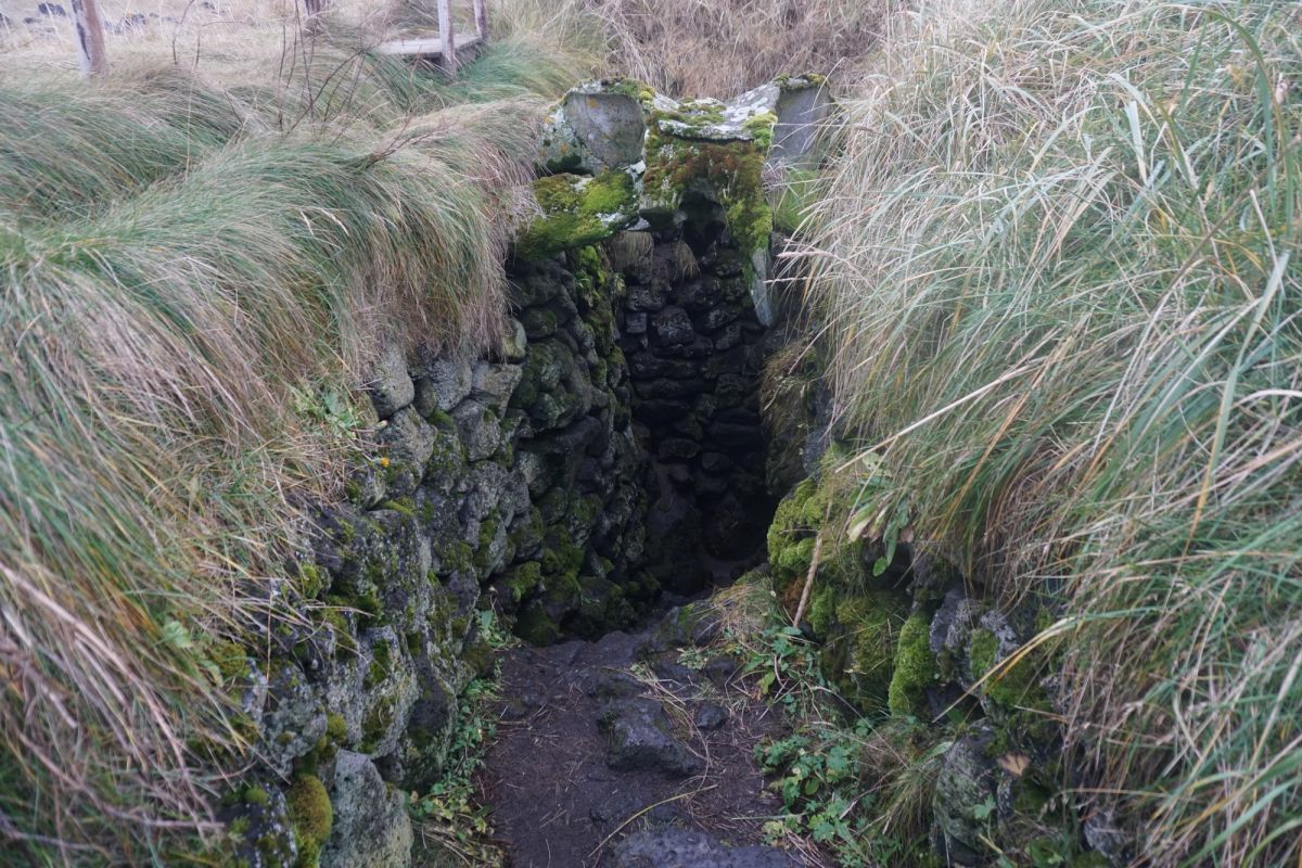 Írskrabrunnur (Well of the Irish) in snaefellsnes — photo 5