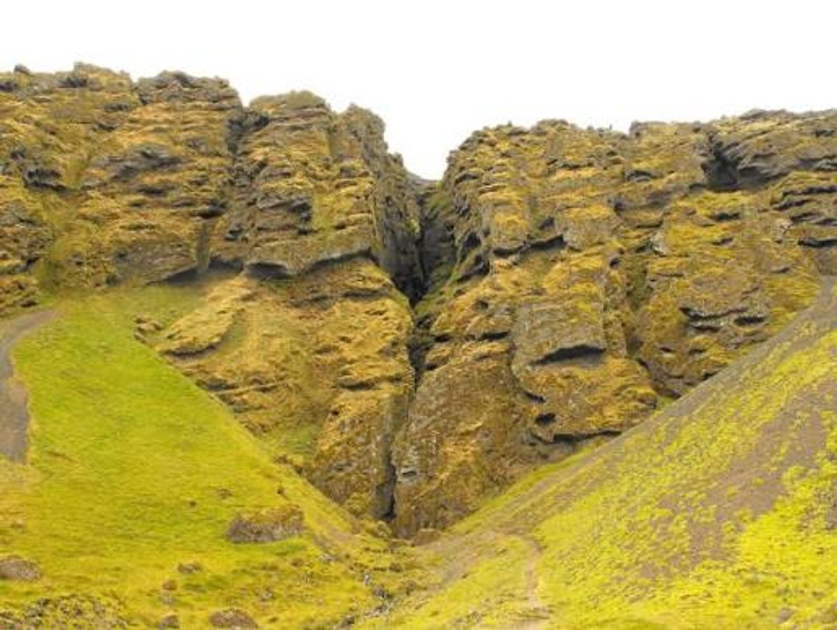 Rauðfeldsgjá in snaefellsnes