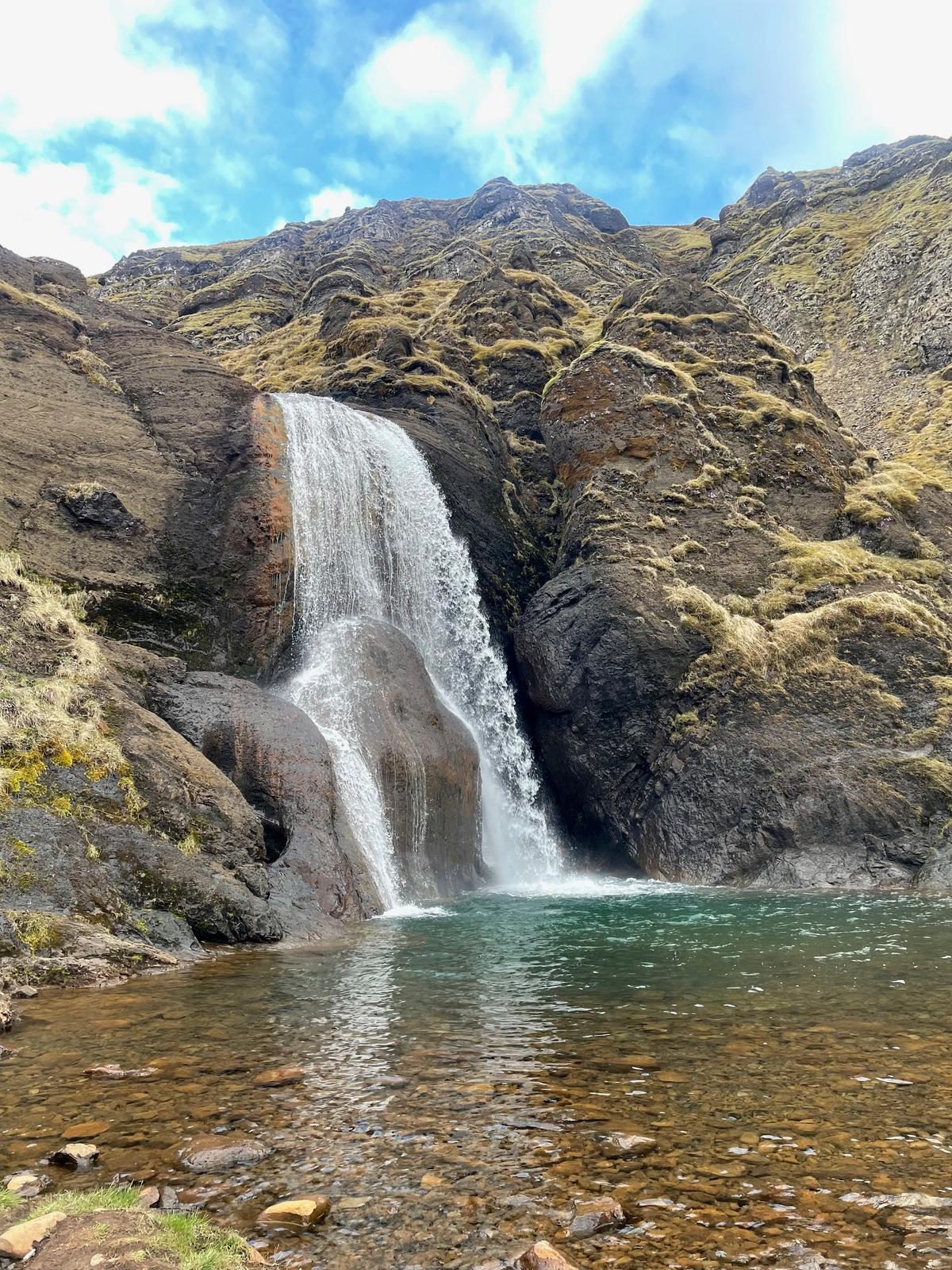 Helgufoss