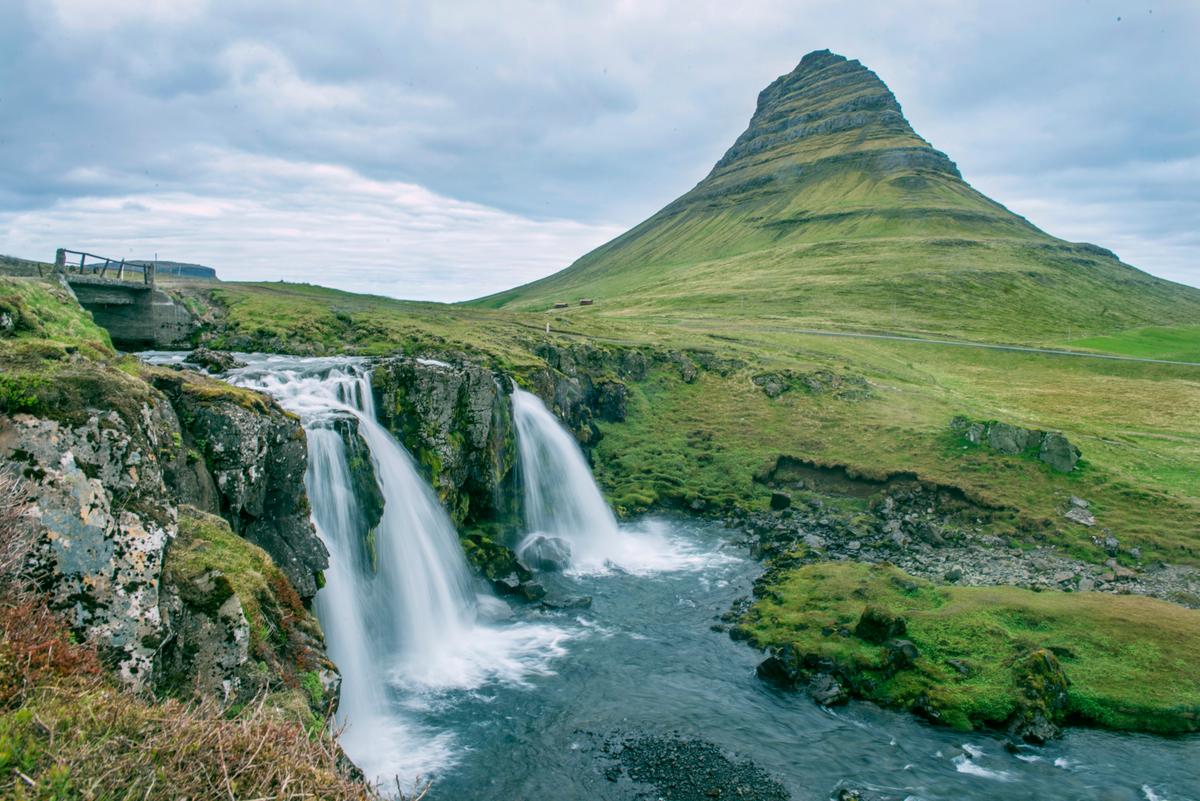 Kirkjufell Mountain
