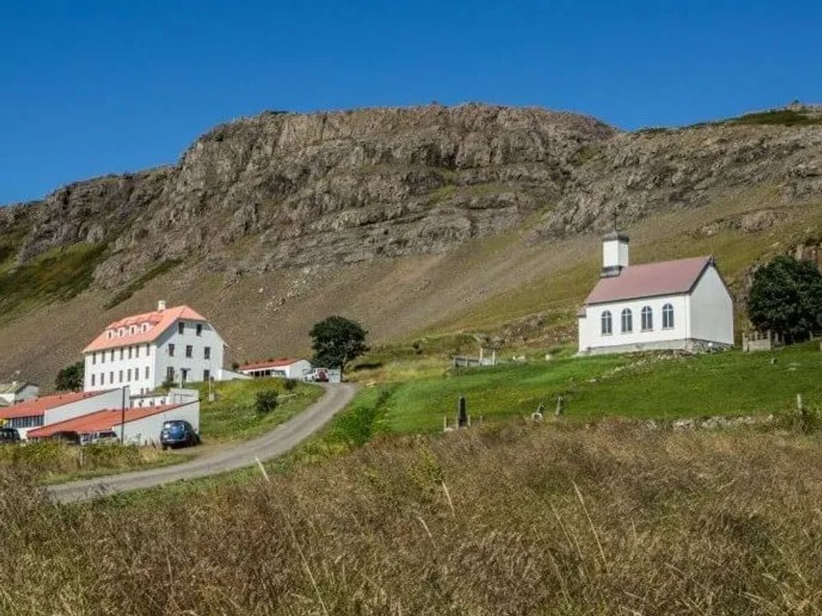 Fellströnd við Staðarfell