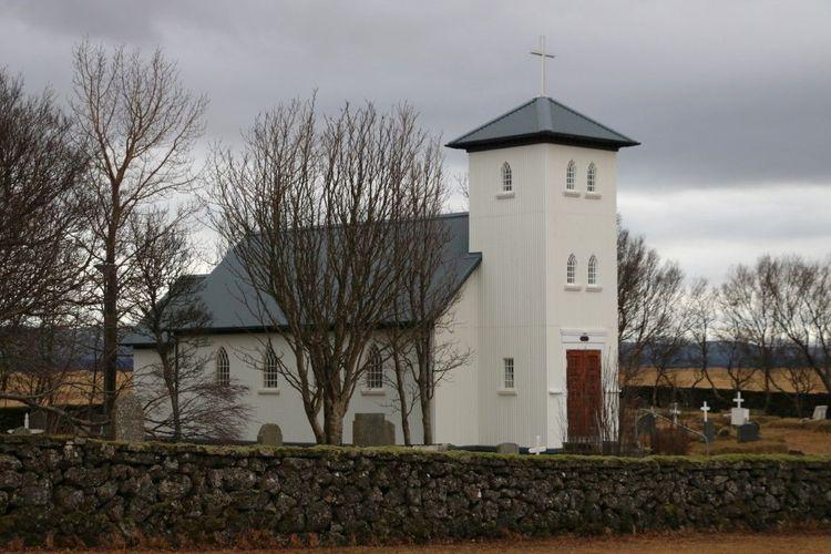 Skarðskirkja á Landi
