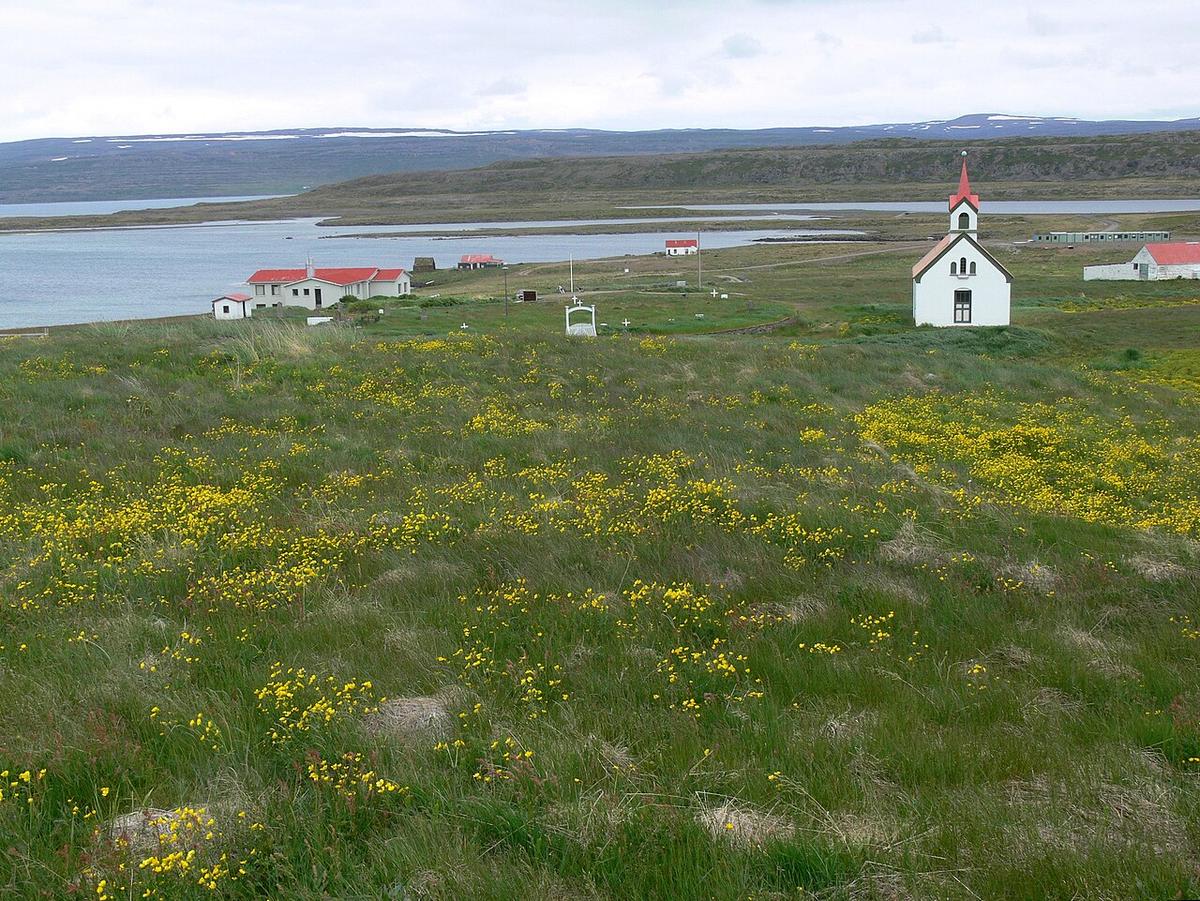 Vatnsfjarðarkirkja