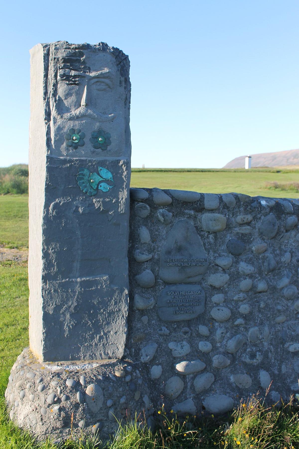 Minnisvarði um Jón Thoroddsen
