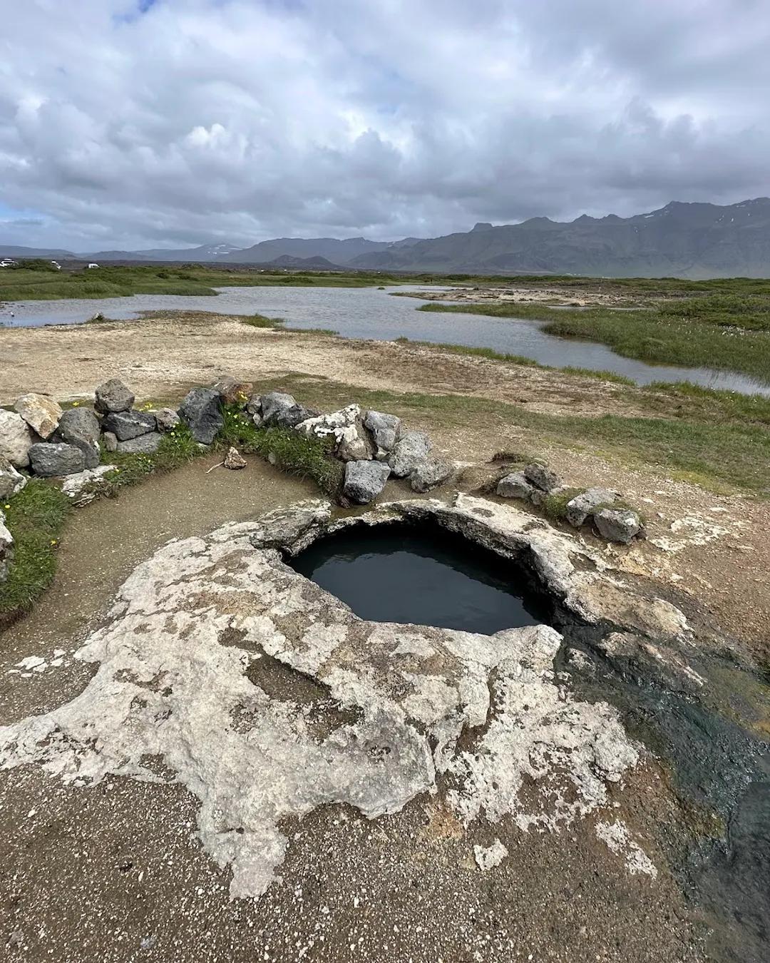 Landbrotalaug