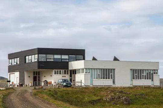 Broddanes – HI Hostel / Farfuglaheimili