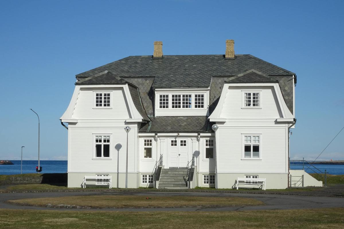Höfði House — Where the Cold War Ended