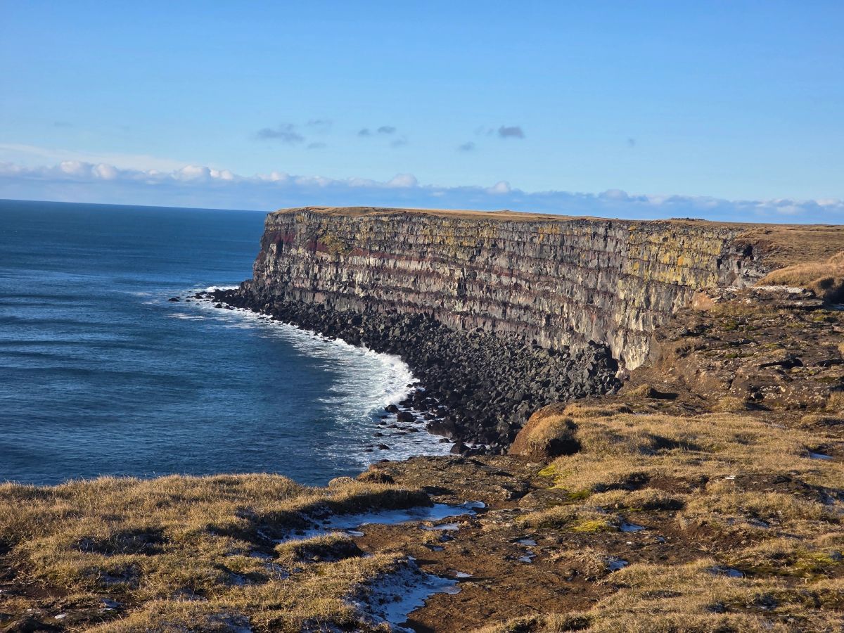 Krýsuvíkurbjarg — Reykjanes Bird Cliffs in reykjanes — photo 2