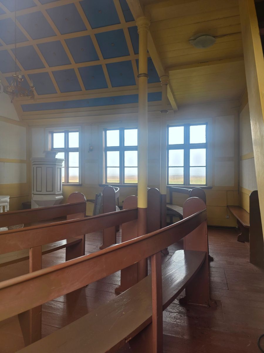 Rauðamelskirkja