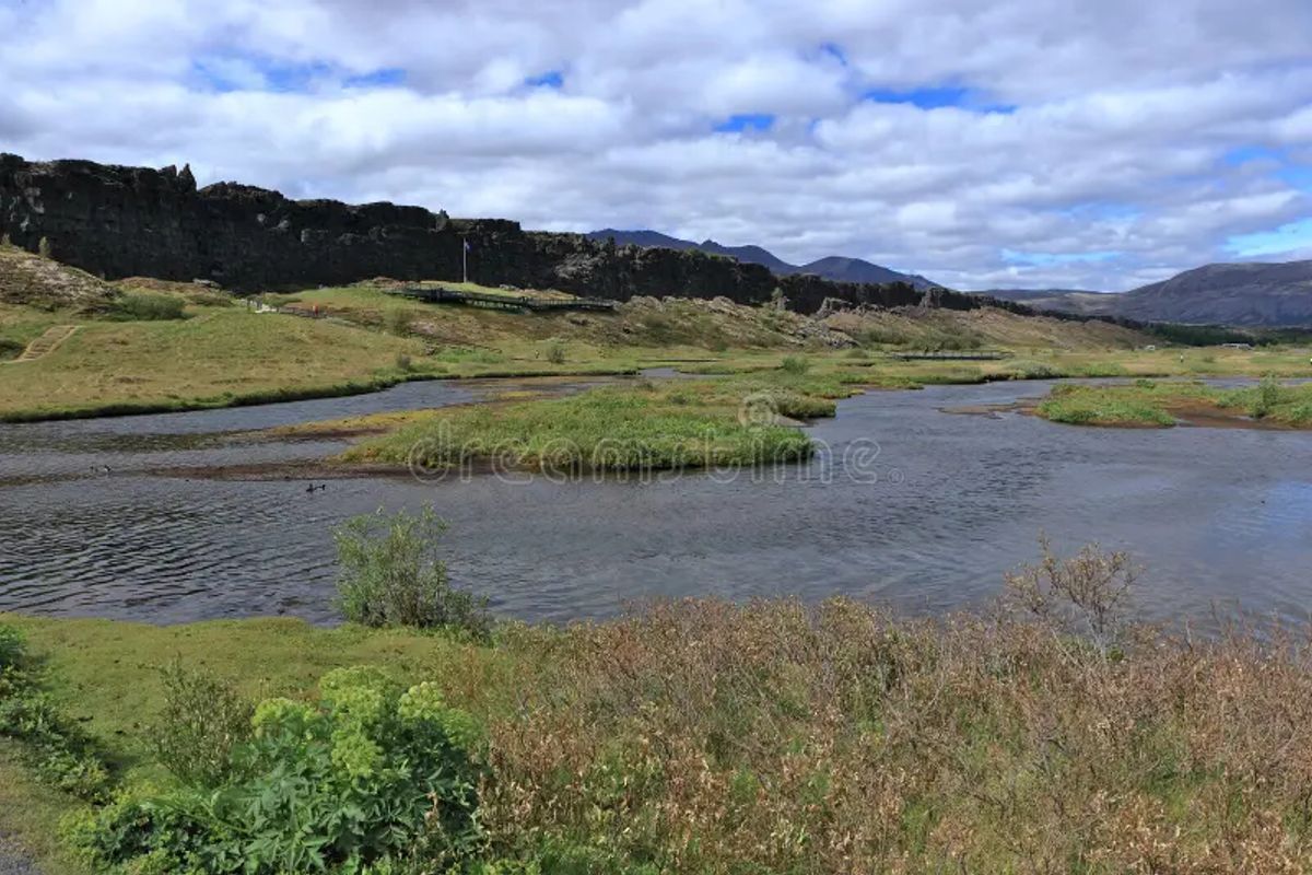 Öxará River & Almannagjá Rift in golden-circle — photo 2