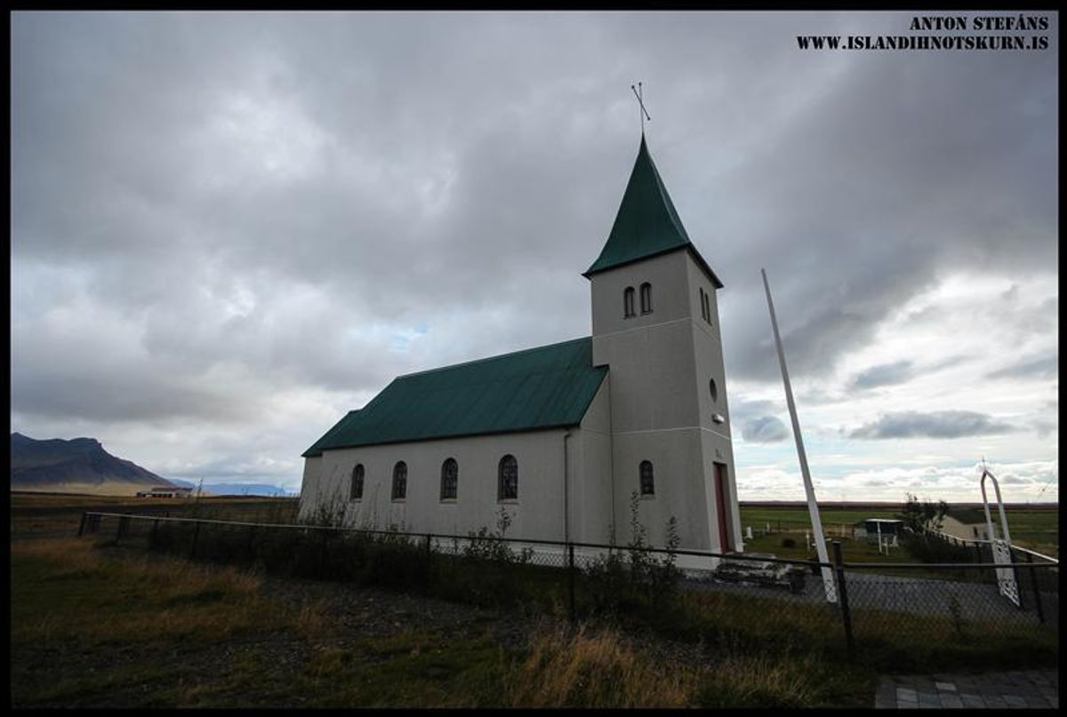 Fáskrúðarbakkakirkja in snaefellsnes