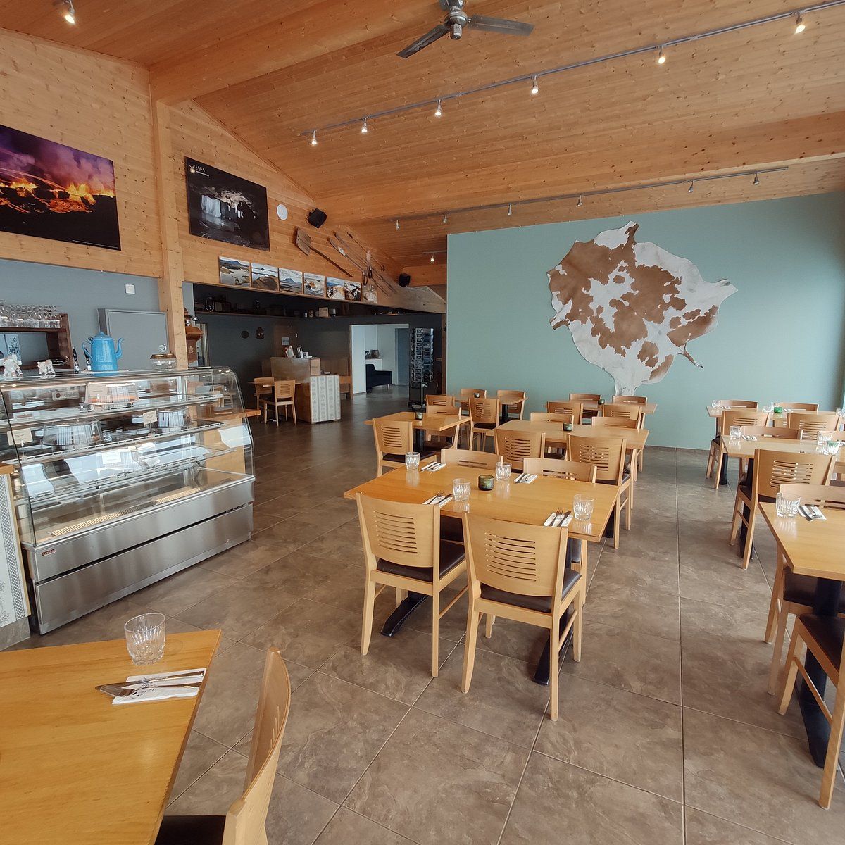 Vogafjós Farm Resort Restaurant - Mývatn