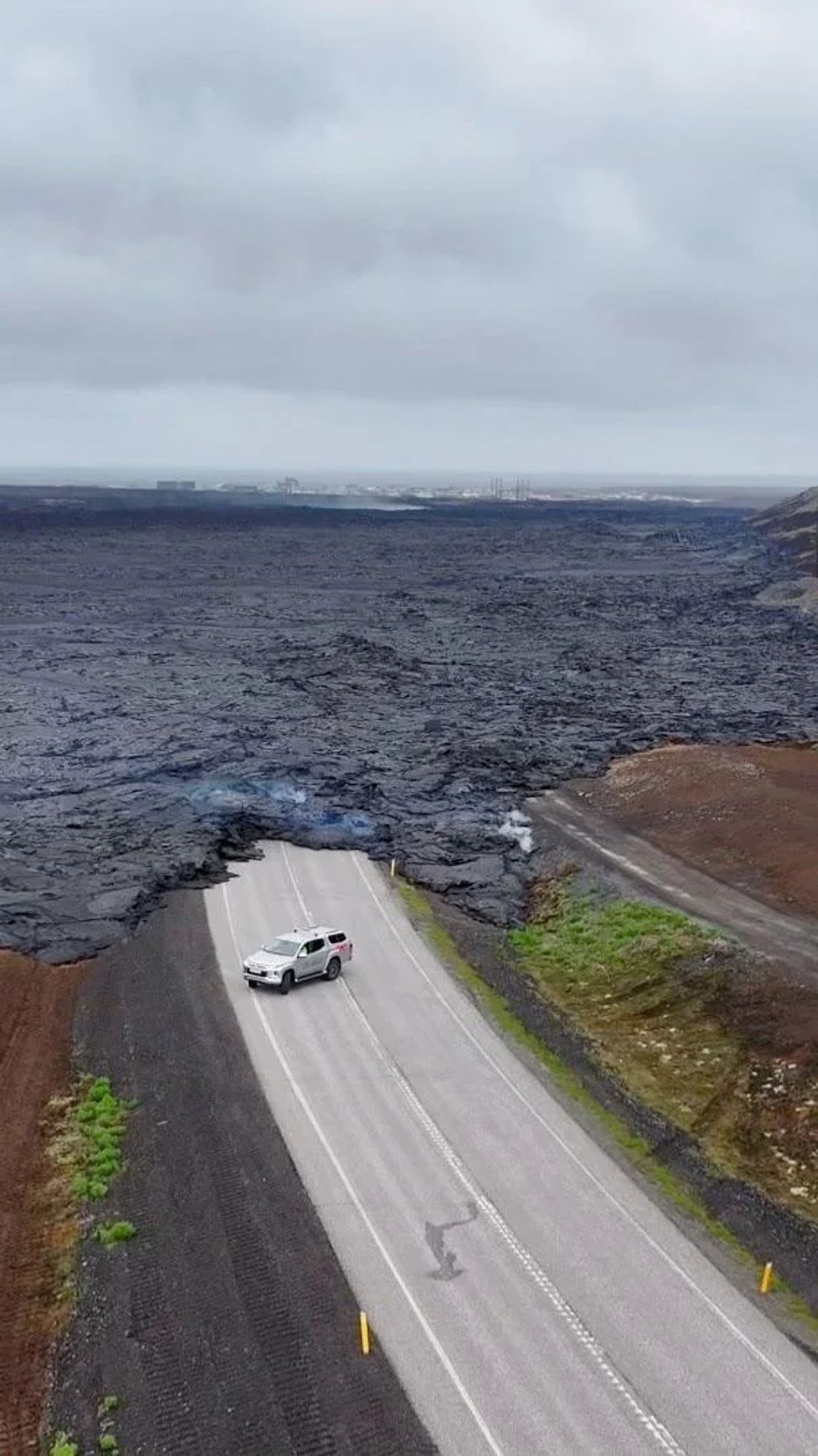 Grindavík & Sunken Road in reykjanes — photo 1