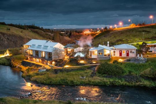 Frost og funi boutique hotel