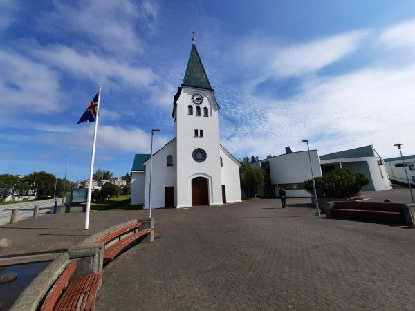 Víðistaðakirkja