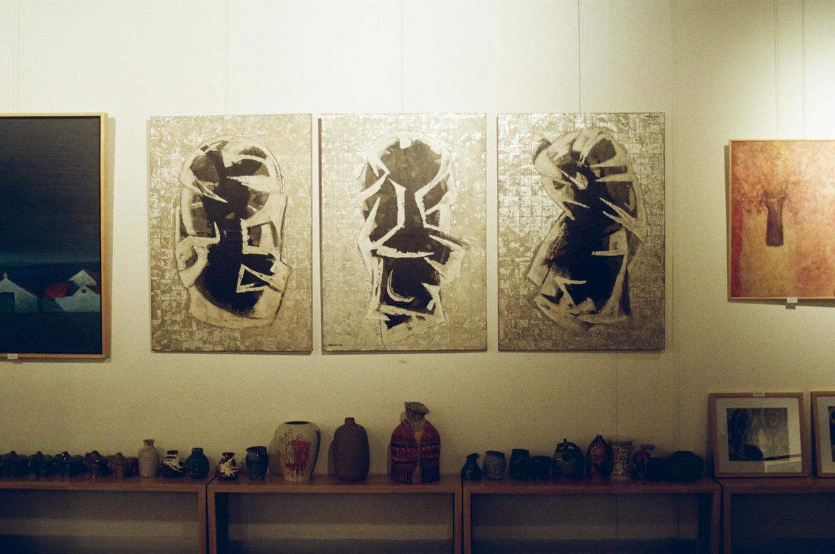 Art Ceramic Studio Gallery