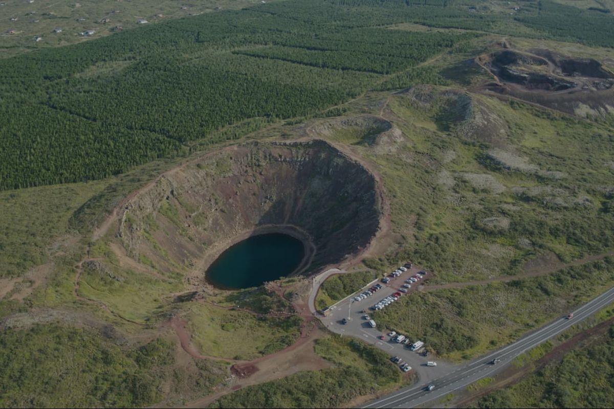 Kerið Crater Lake in south-iceland — photo 3