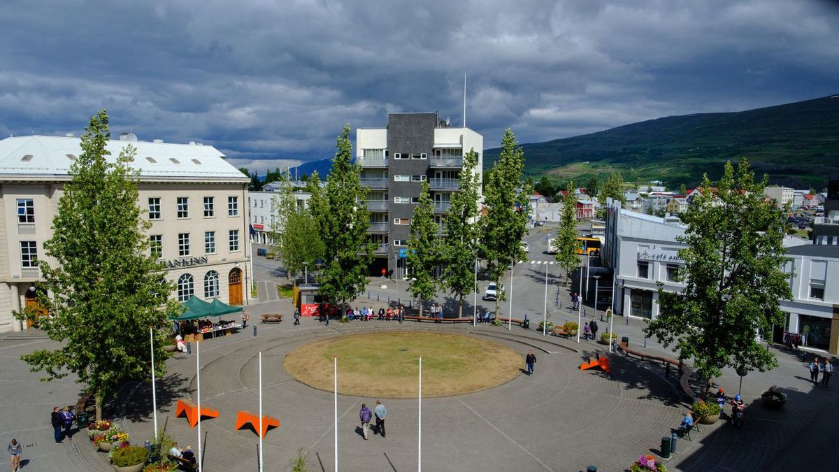 Ráðhústorg in north-iceland — photo 1