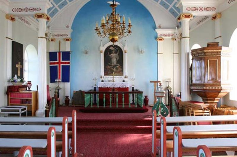 Hvalsneskirkja