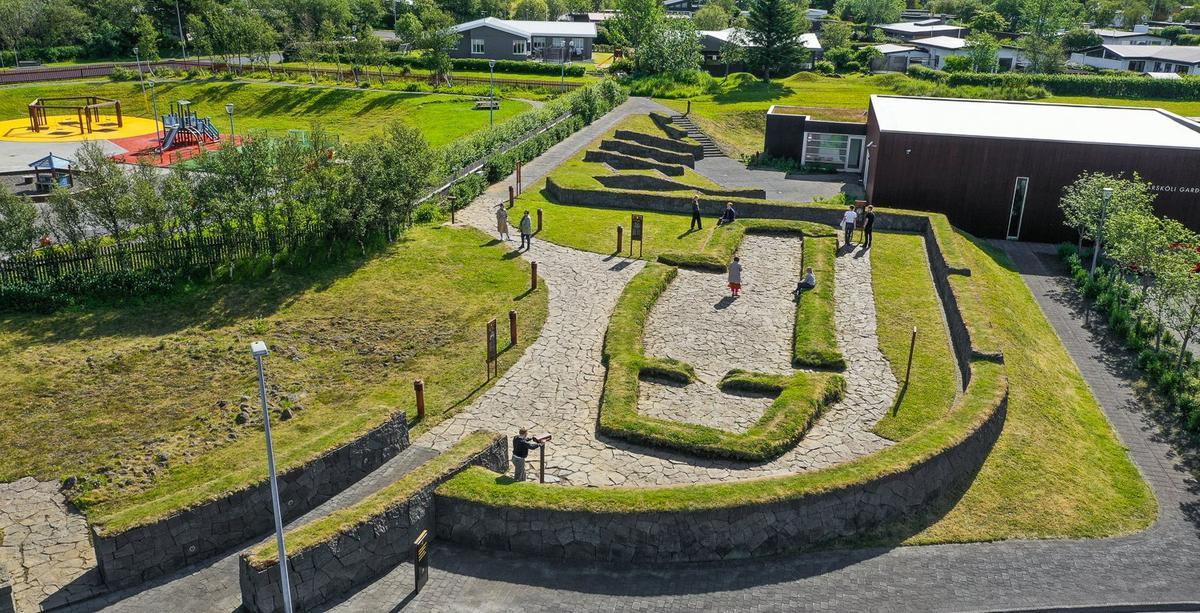 Hofsstaðir
