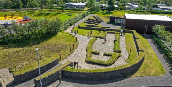 Hofsstaðir