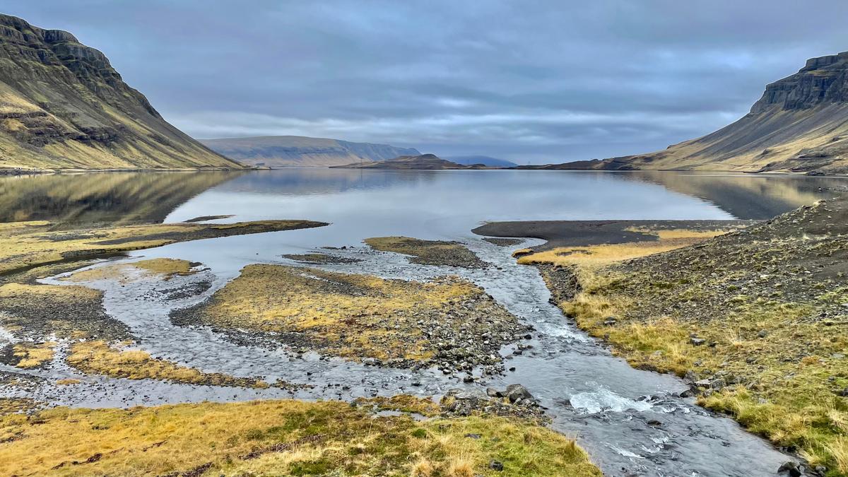Hvalfjörður – Whale Fjord