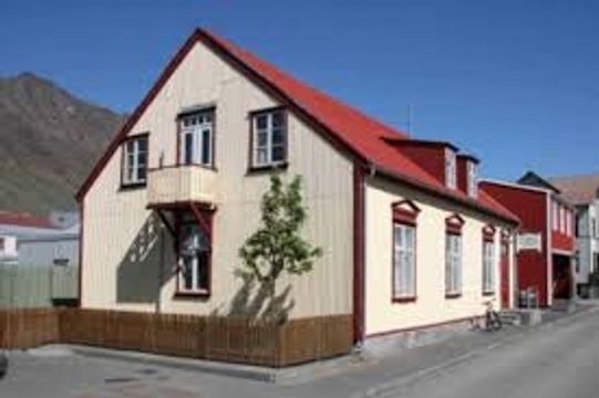Gamla gistihúsið