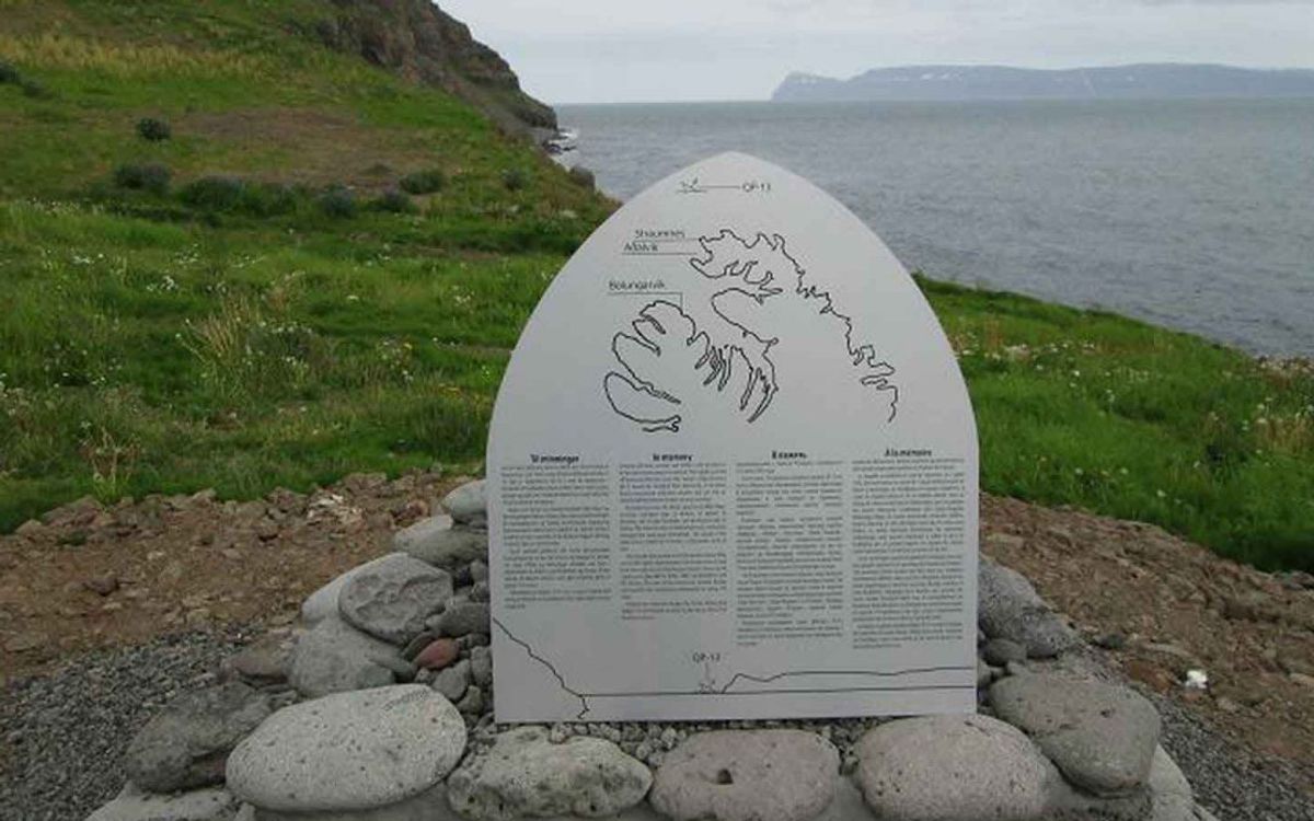Memorial to the deadliest maritime disaster in Icelandic history in westfjords