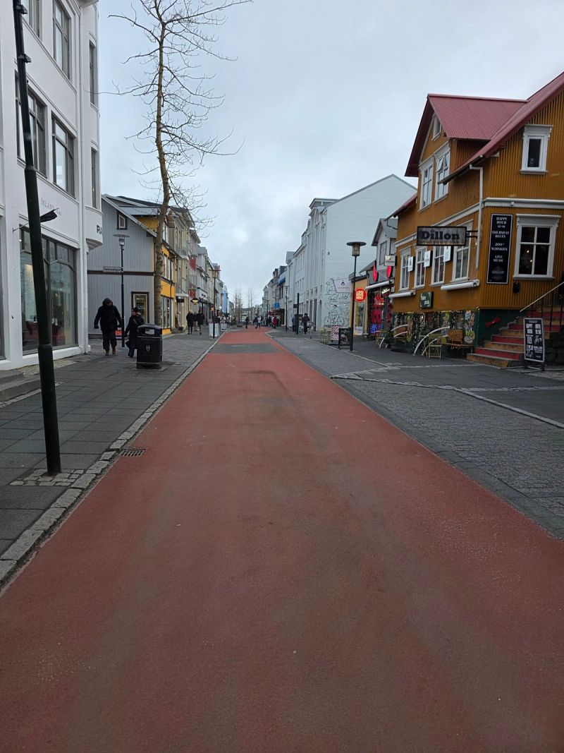 Dillon - Reykjavík
