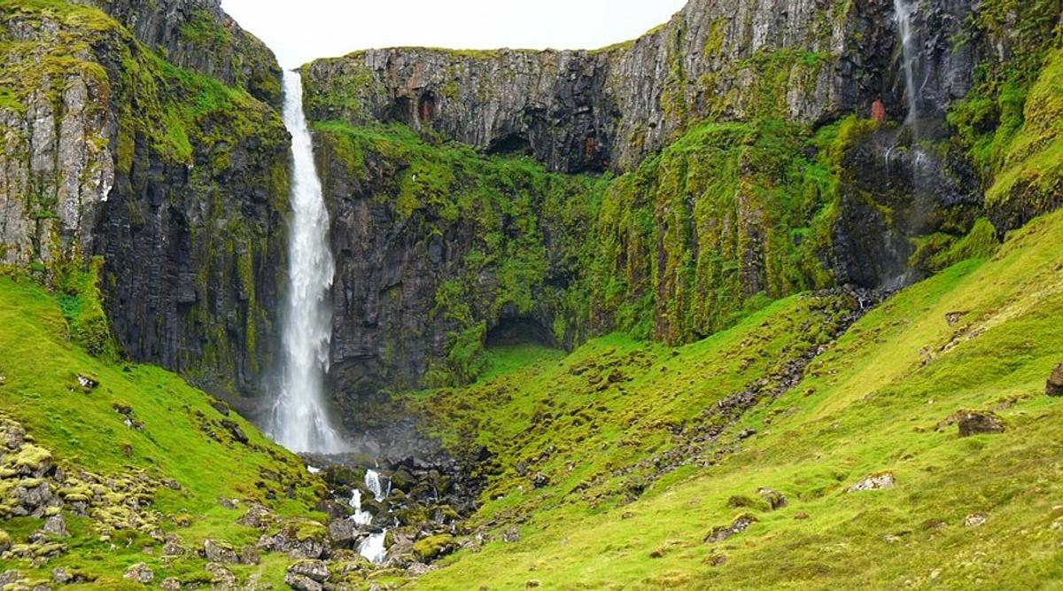 Grundarfoss in snaefellsnes