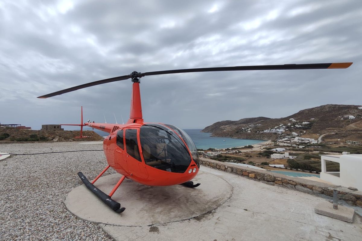 ROBINSON R66 image 1