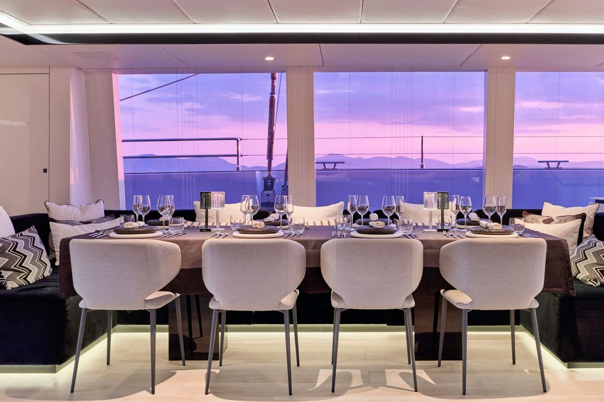 S/Y ABOVE & BEYOND image 3