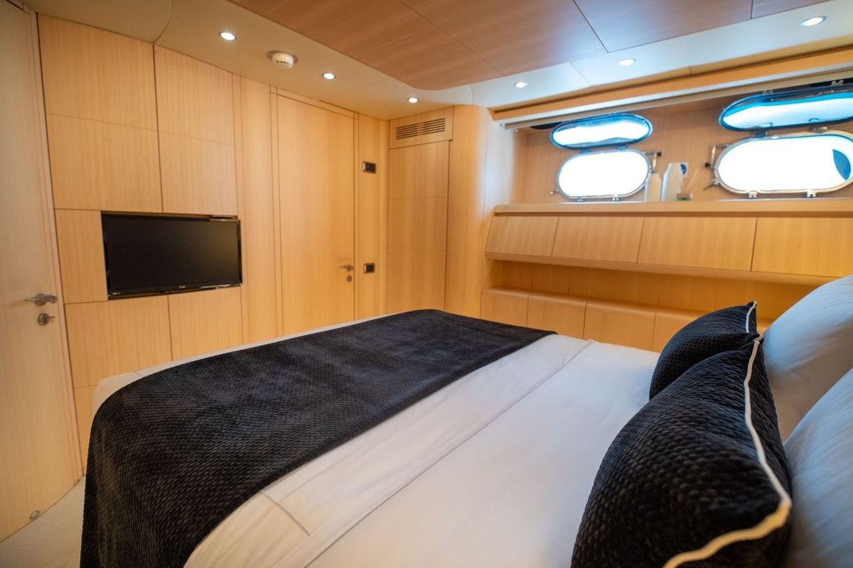 M/Y PAREAKI II image 12