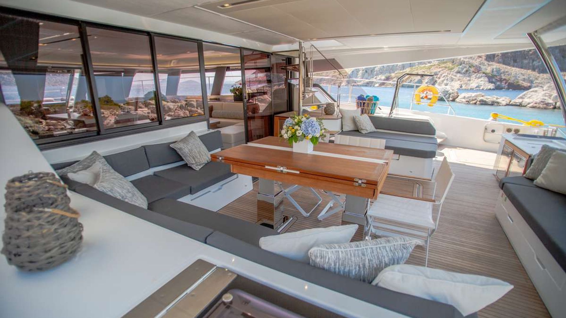 M/Y MAJESTY OF GREECE