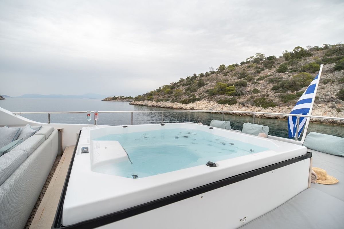 M/Y PAREAKI II image 19