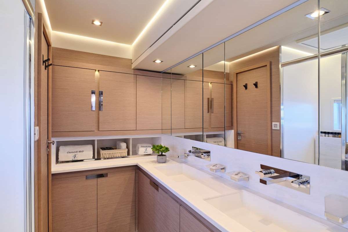 M/Y MAJESTY OF GREECE image 7