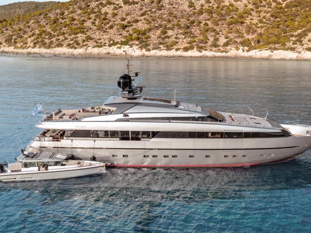 M/Y NAIA