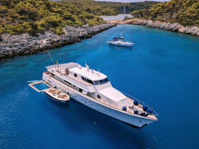M/Y XIPHIAS