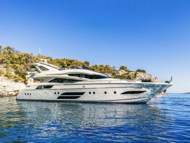 M/Y WHY NOT