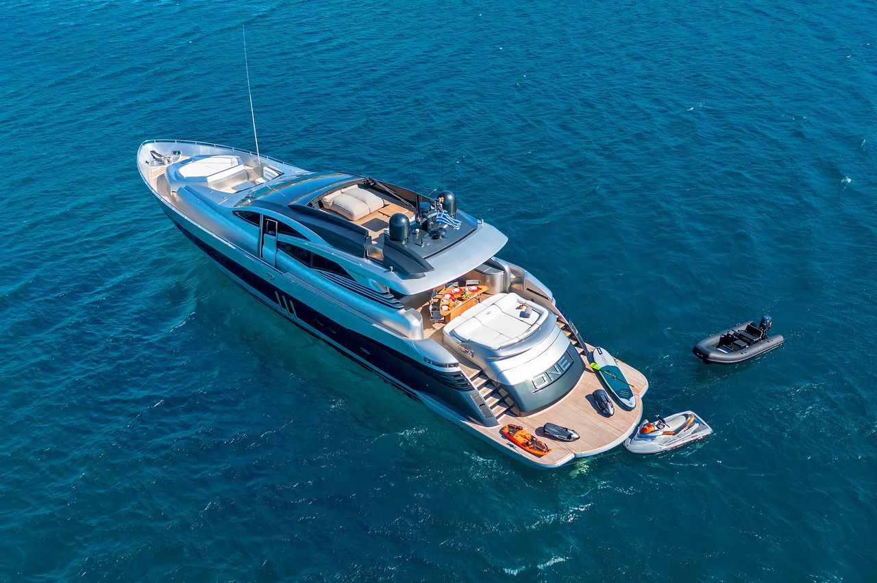 M/Y ONE