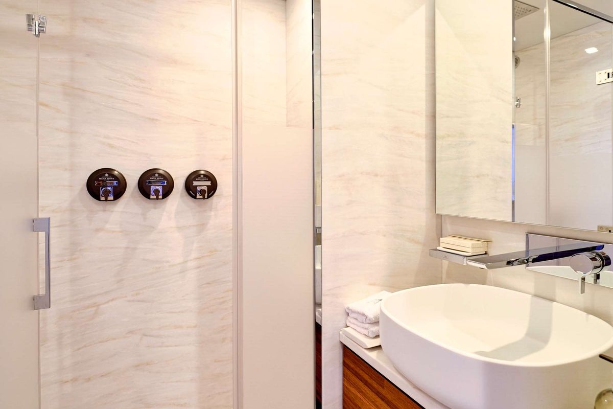 S/Y AD ASTRA  image 11