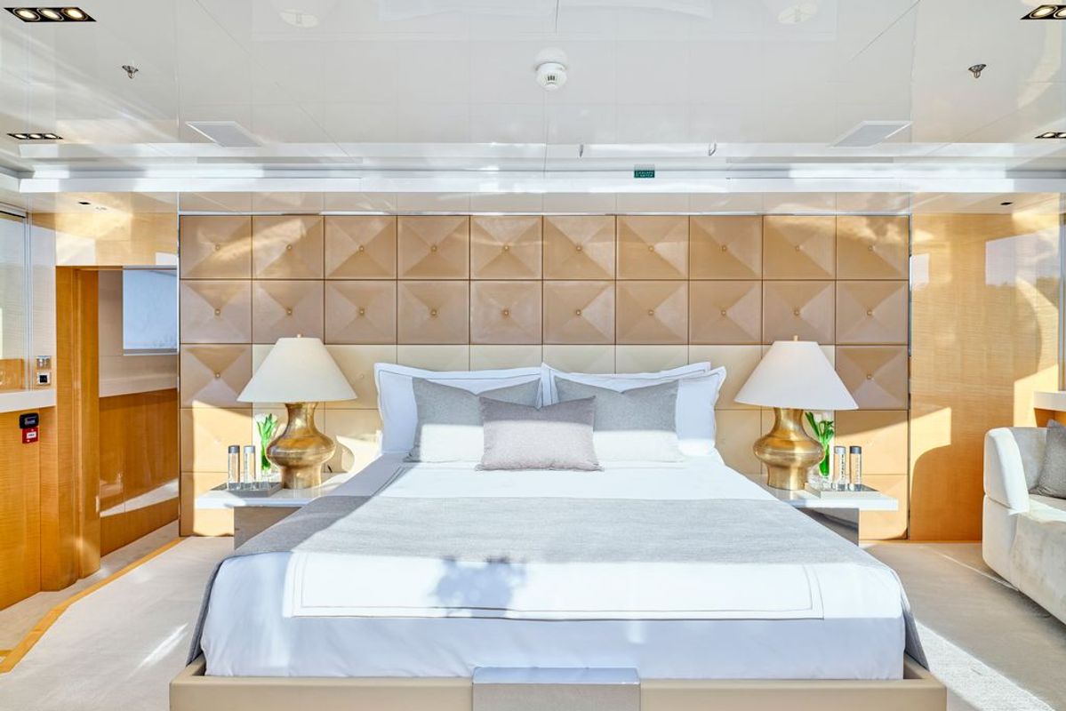 M/Y LA PELLEGRINA 1 image 17