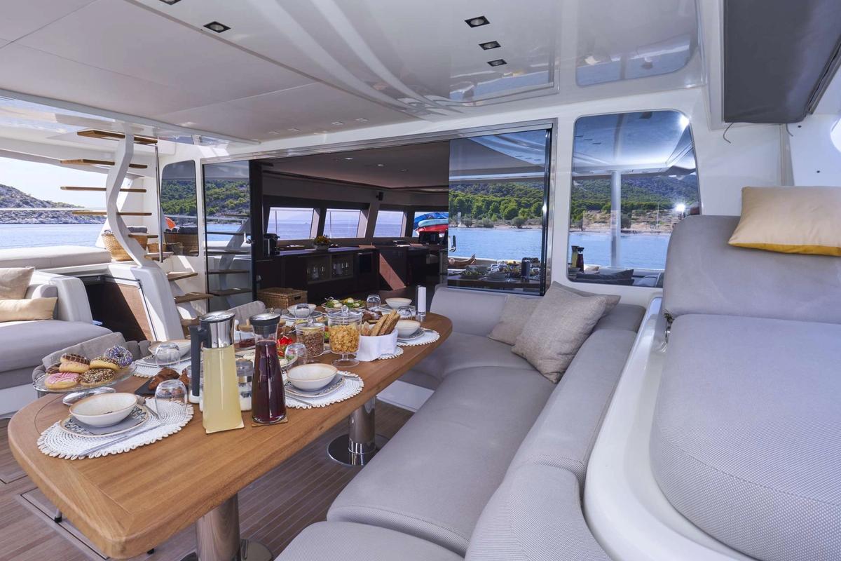 M/Y CRAZY HORSE  image 16